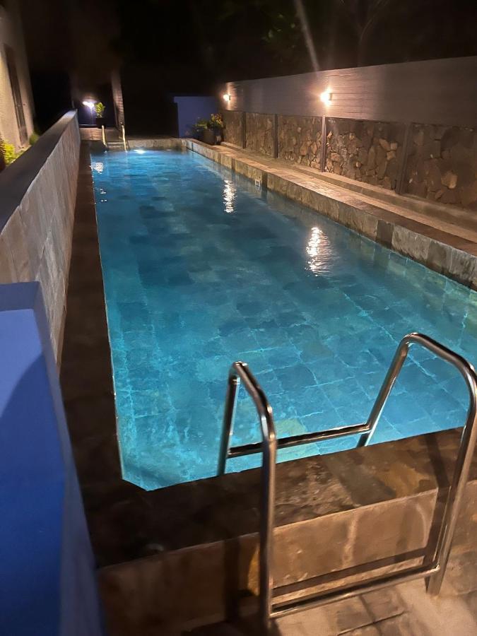 Coastal View Apartments Grand Baie Exterior foto